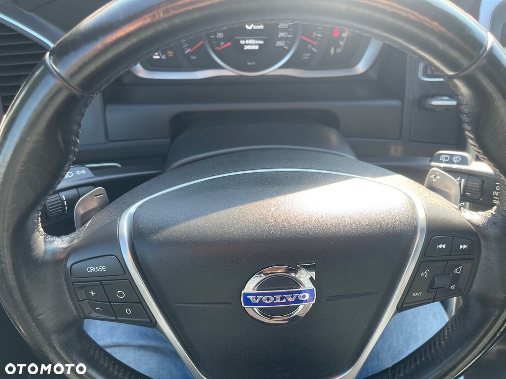 Volvo XC 60 - 18
