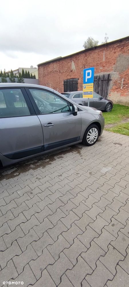 Renault Scenic - 6