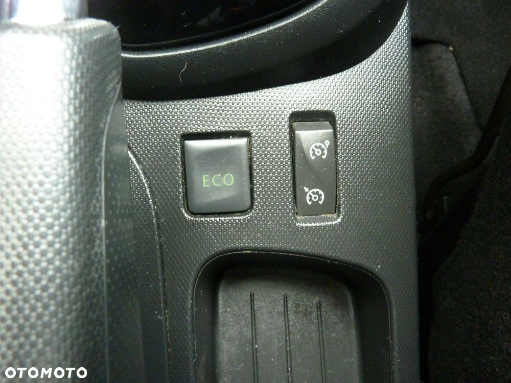 Renault Captur - 33