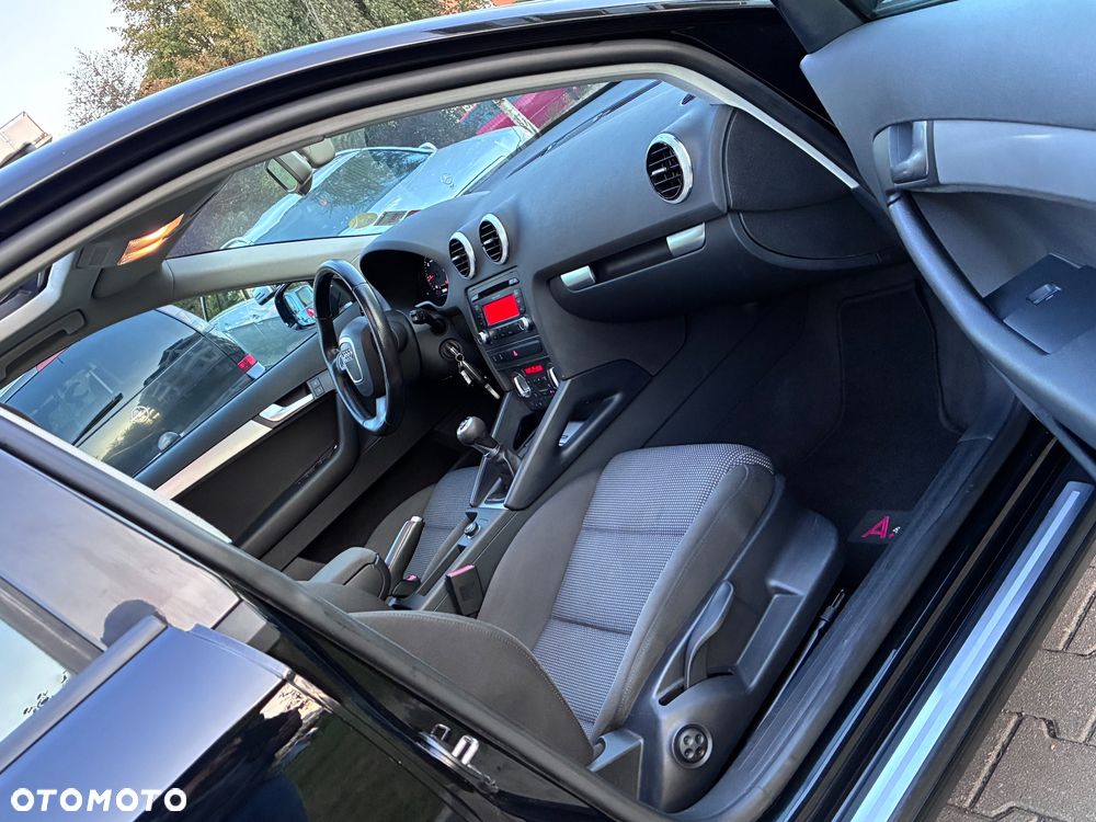 Audi A3 Sportback 2.0 TDI DPF Ambition - 14
