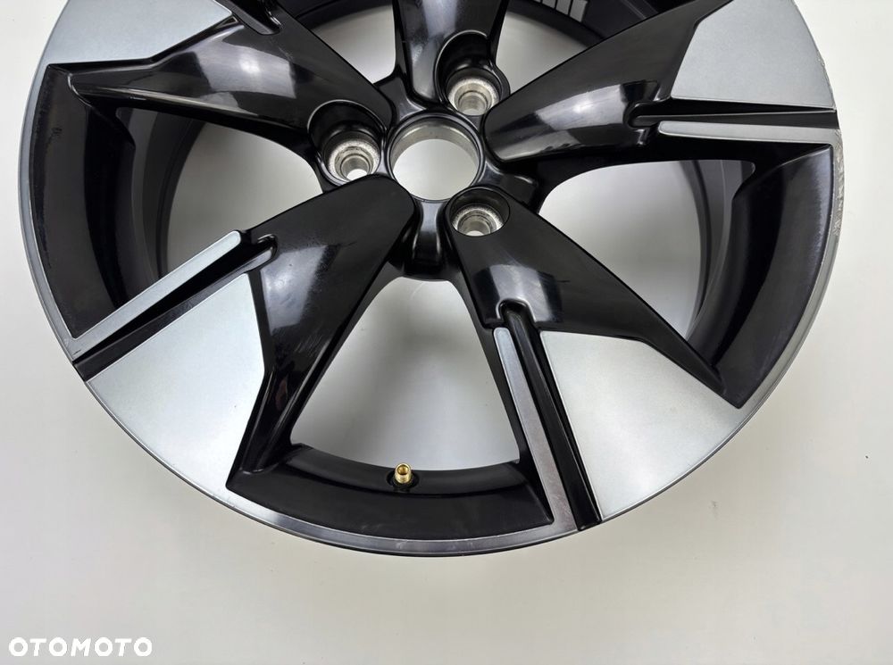 Felga przednia 15x5 Can-Am Spyder F3 2015-20 Oryginał - 3