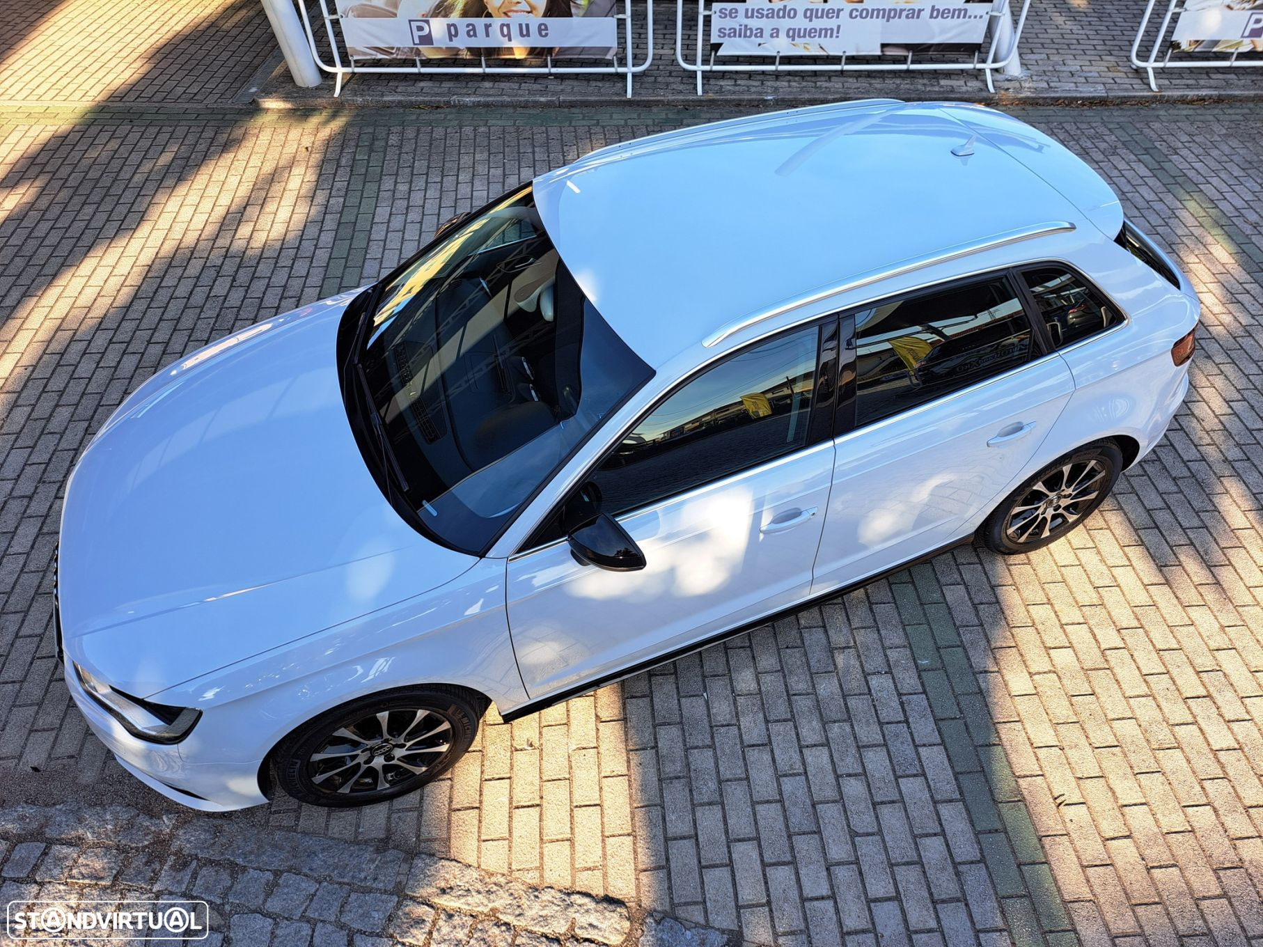 Audi A3 Sportback 1.6 TDI Attraction Ultra - 21