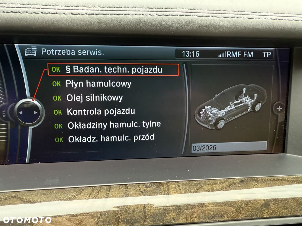 BMW Seria 7 740d - 35