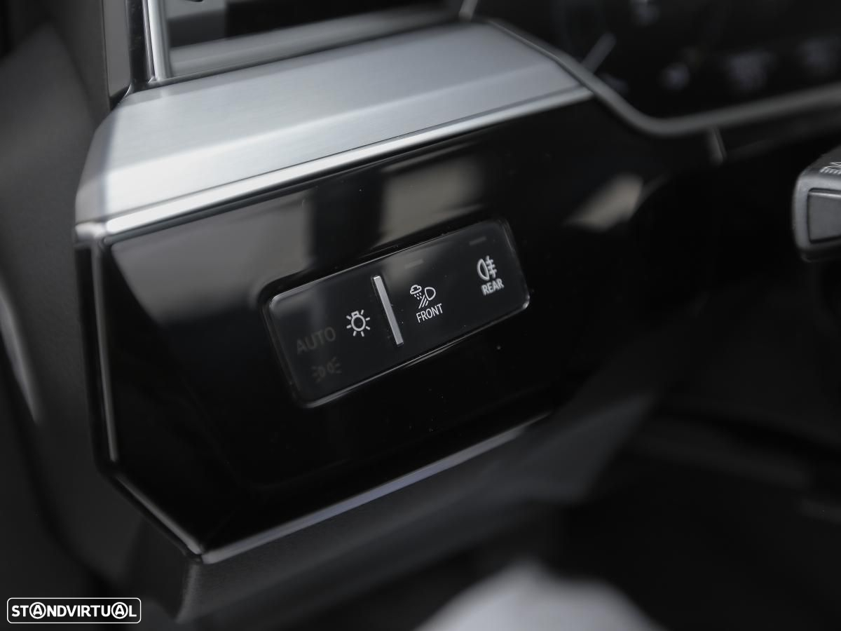 Audi e-tron 50 quattro - 16