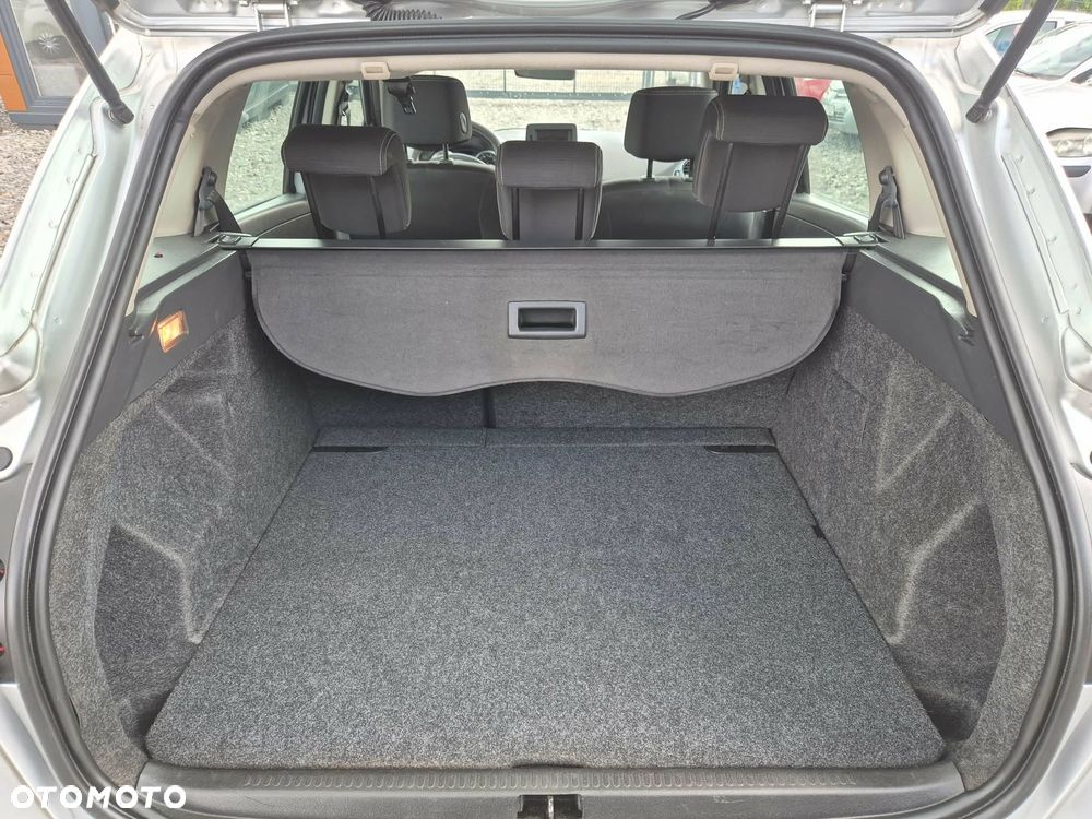 Renault Clio - 30