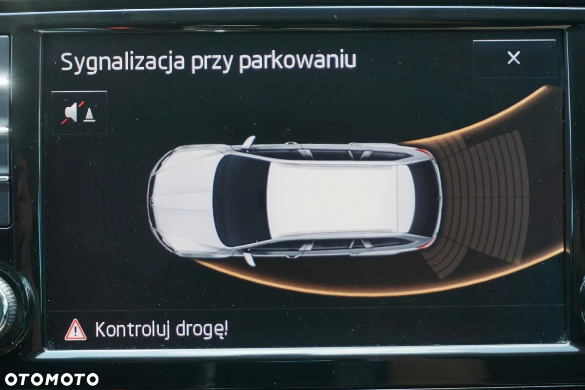 Skoda Octavia Combi 2.0 TDI 4x4 Scout - 31