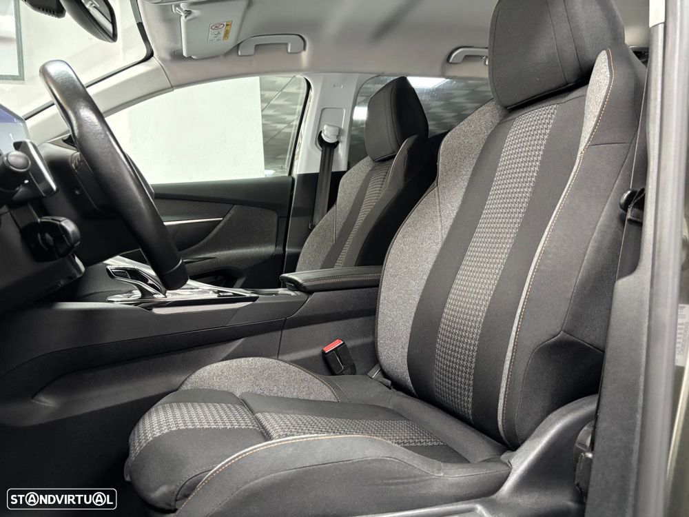 Peugeot 5008 1.5 BlueHDi Allure Pack EAT8 - 12