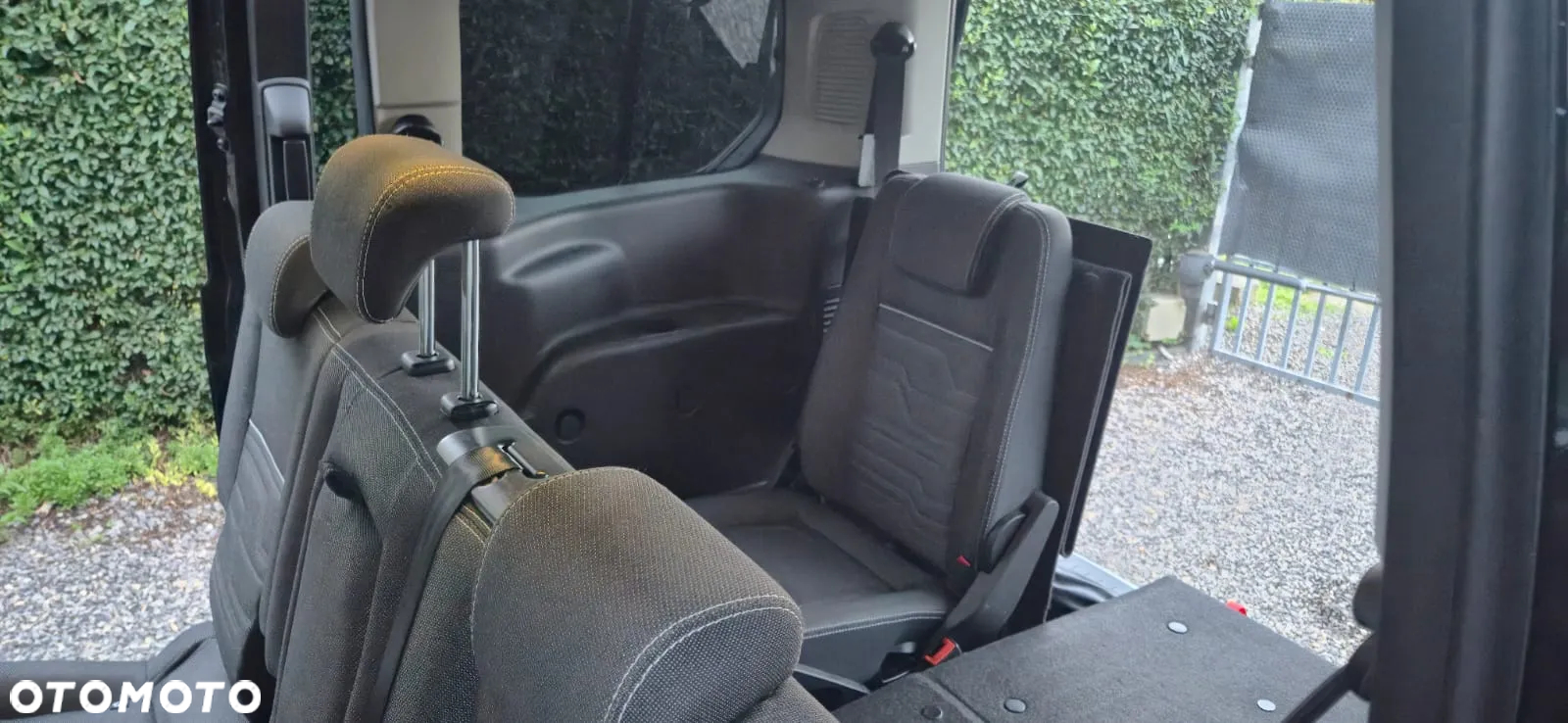 Ford Tourneo Connect Grand 1.6 EcoBoost Titanium - 11
