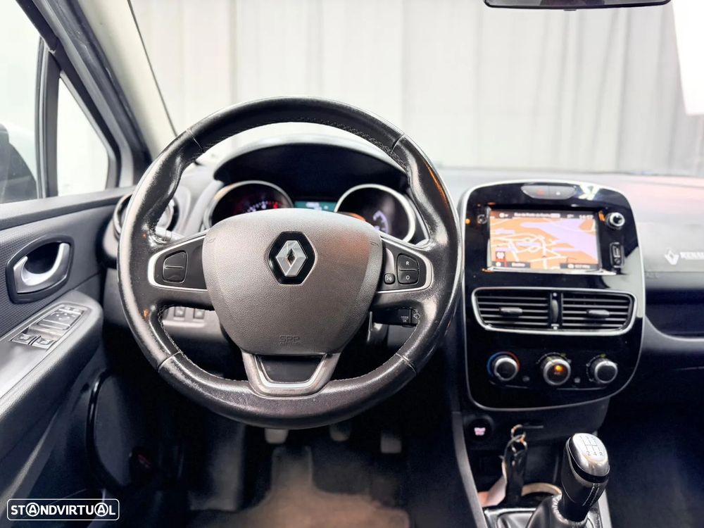 Renault Clio 1.5 dCi Comfort - 12