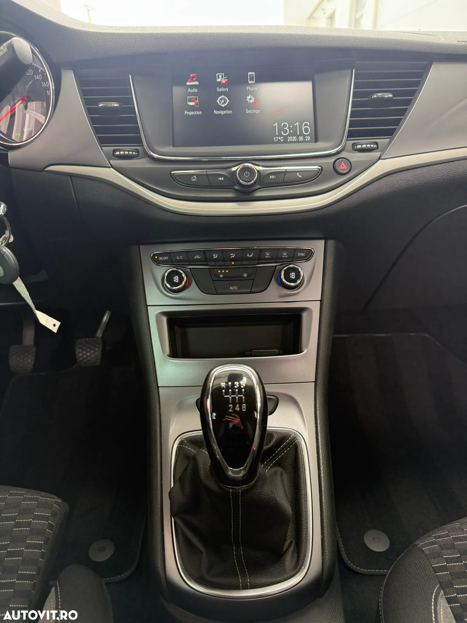 Opel Astra 1.5 Start/Stop 2020 - 18