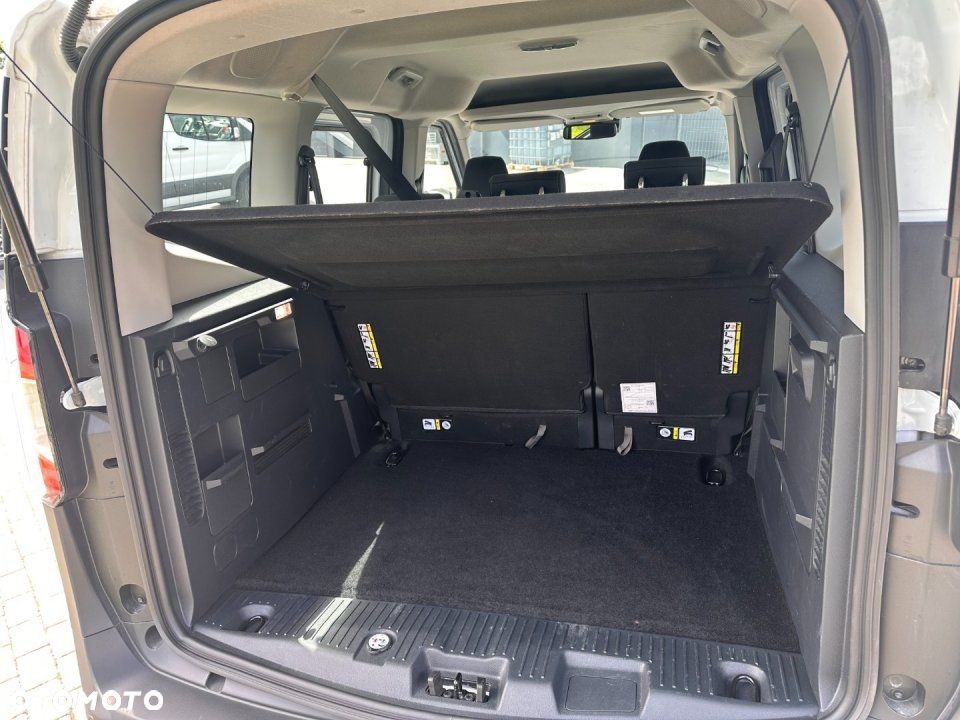 Ford Tourneo Courier - 10