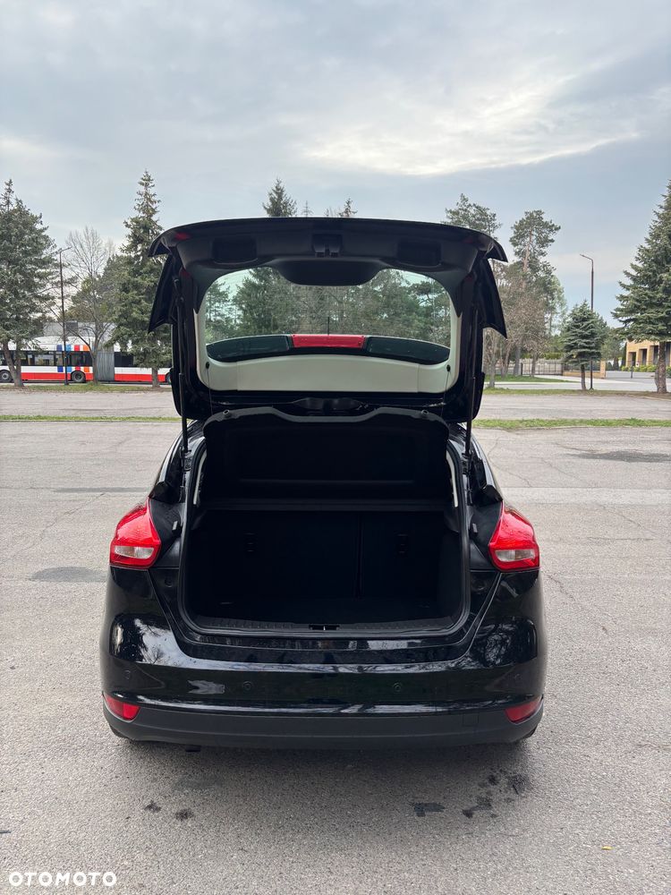 Ford Focus 1.0 EcoBoost Black Edition ASS - 16