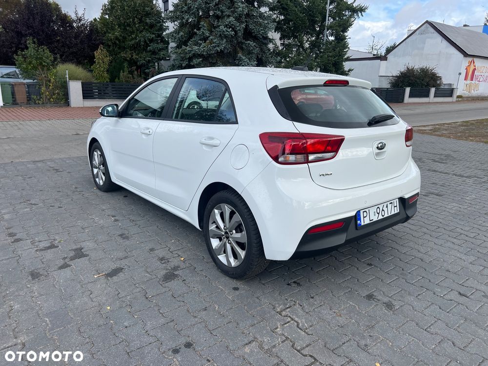 Kia Rio 1.0 T-GDI L Business Line - 4