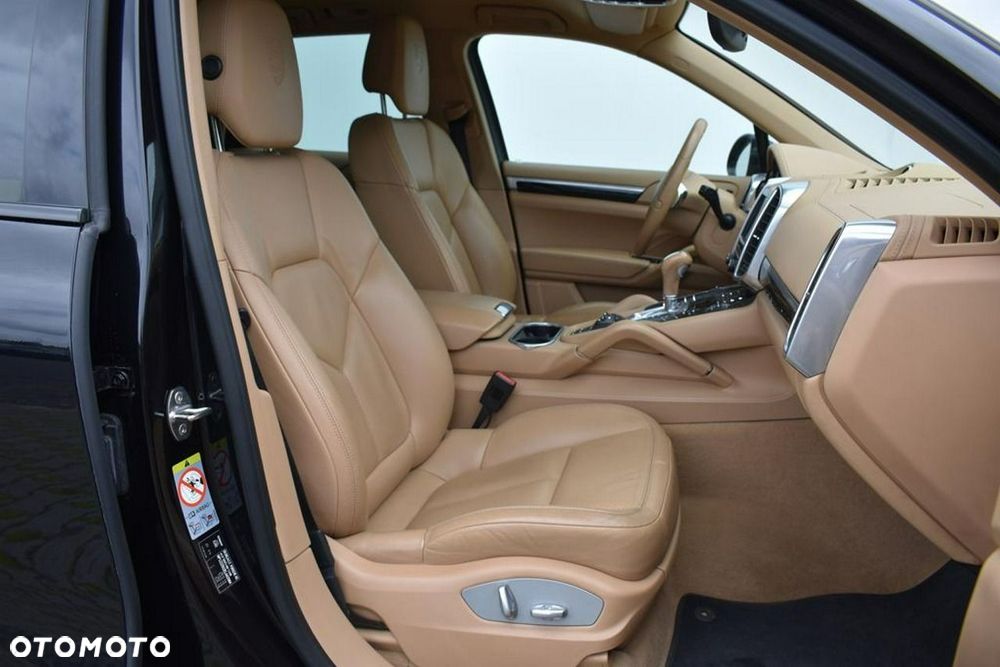 Porsche Cayenne Diesel Platinum Edition - 7