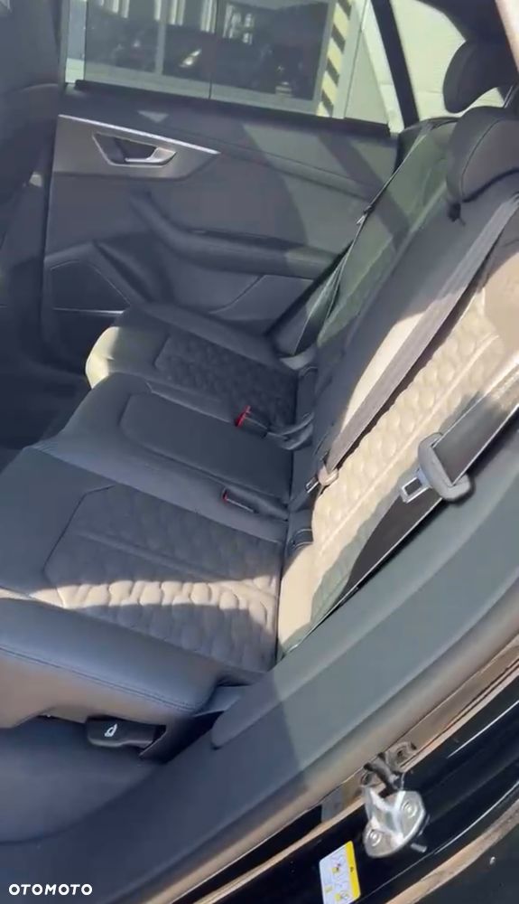Audi RS Q8 TFSI Quattro Tiptronic Performance - 14