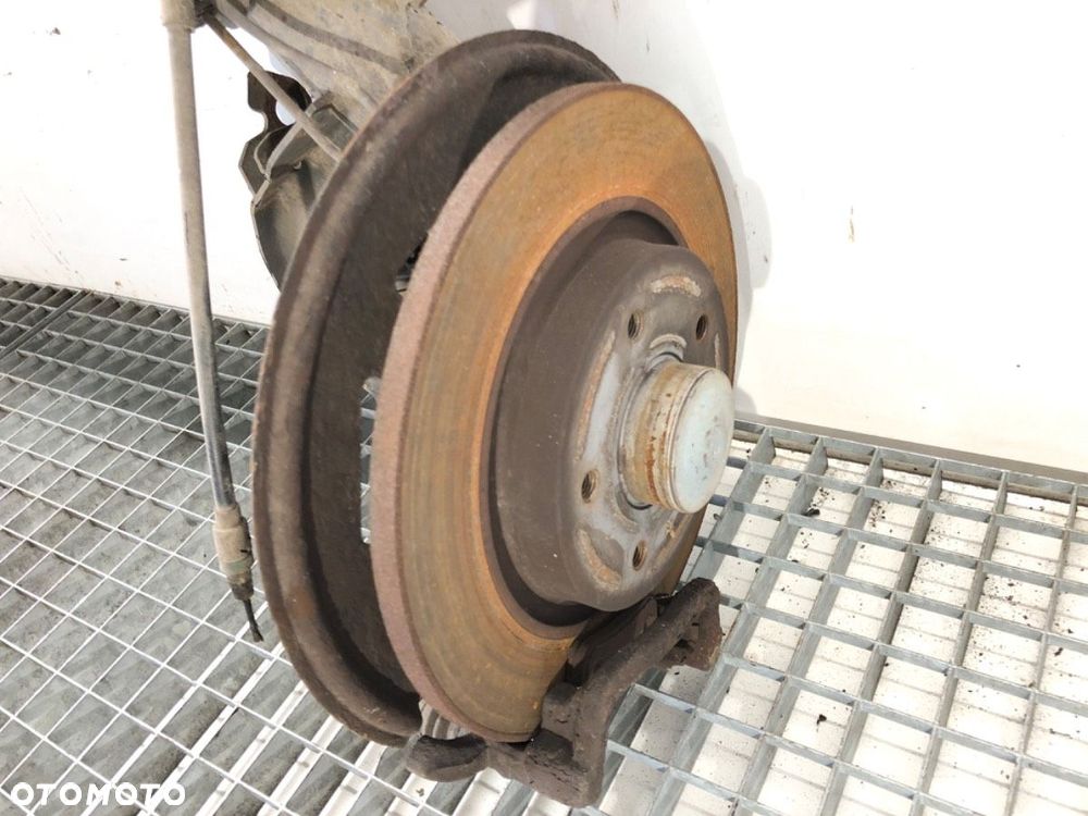 BELKA TYŁ  MERCEDES-BENZ CITAN Nadwozie pełne/minivan (W415) 2012 - 2021 109 CDI (415.601, - 3