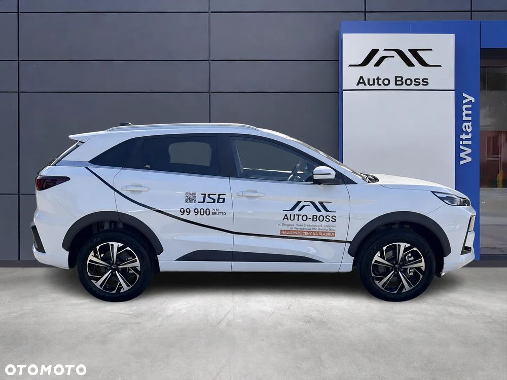 JAC JS6