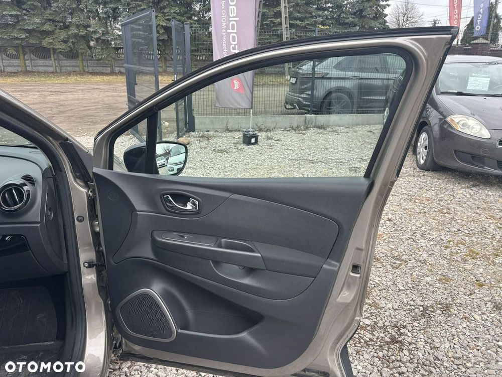 Renault Captur - 35