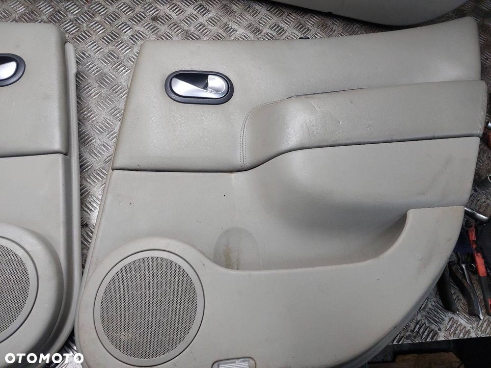 BOCZEK BOCZKI DRZWI KOMPLET RENAULT SCENIC II - 6