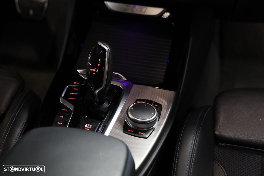 BMW X3 30 e xDrive Pack M - 16