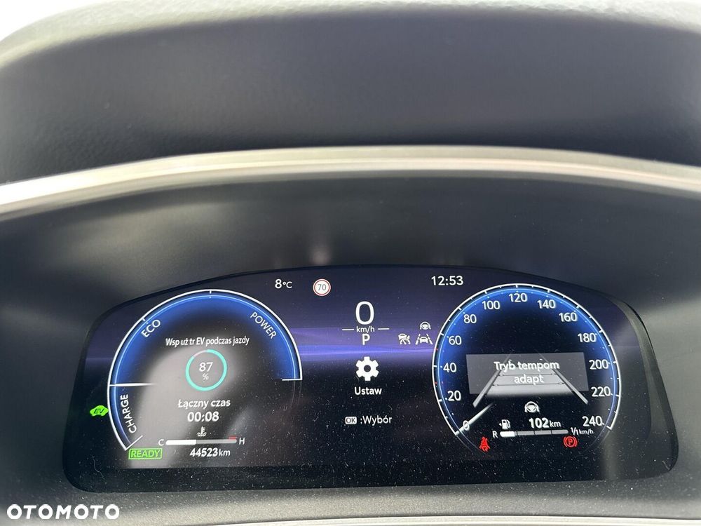 Toyota Corolla Cross - 18