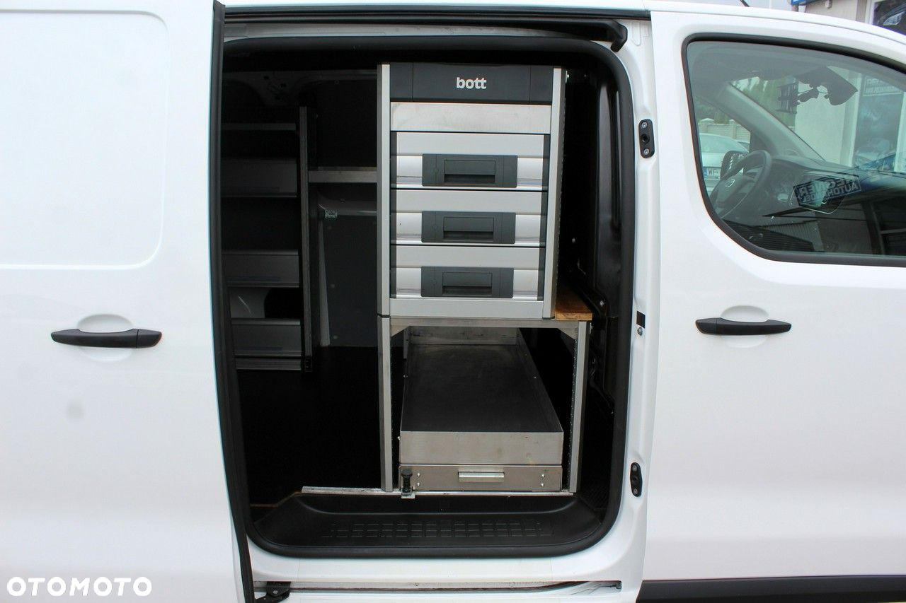 Toyota ProAce - 10
