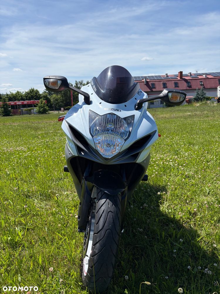 Suzuki GSX-R - 4