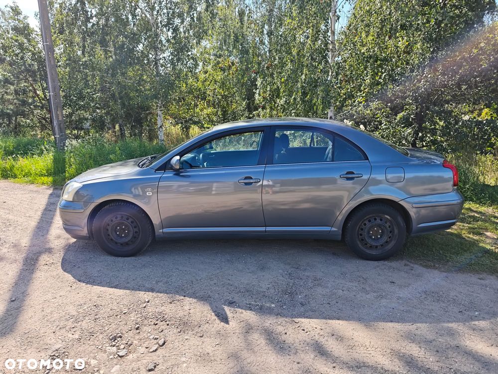 Toyota Avensis 2.0 D-4D - 4