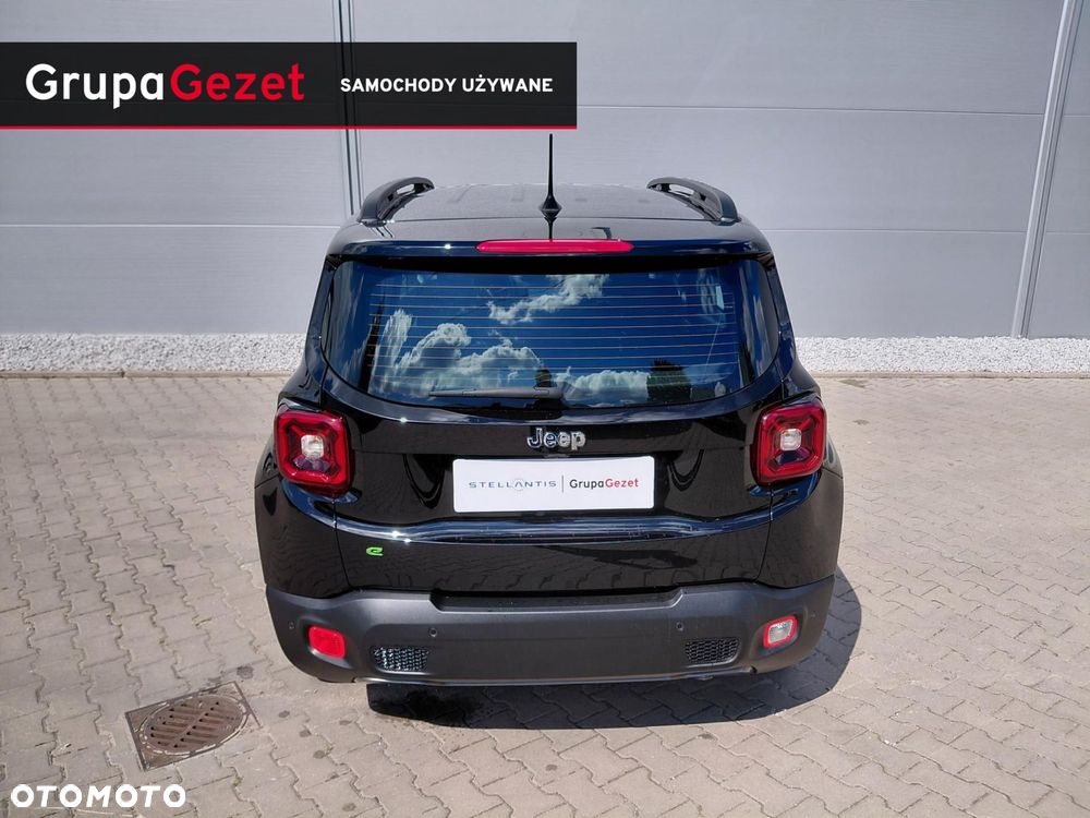 Jeep Renegade - 8