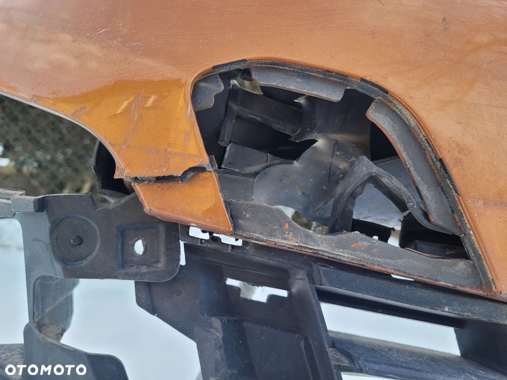 Renault Captur zderzak przód - 4