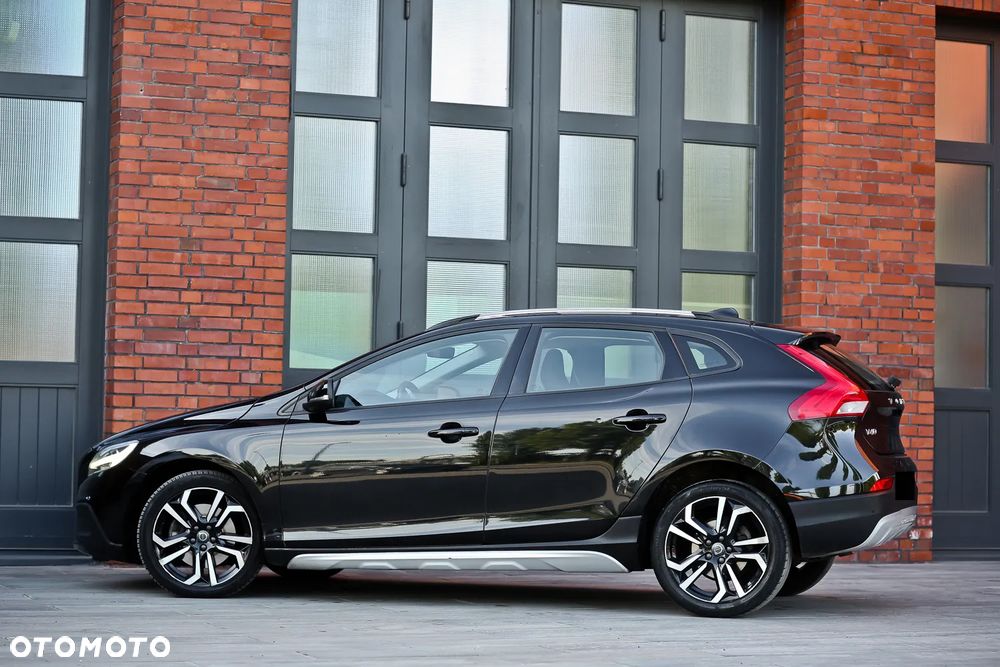 Volvo V40 Cross Country D3 Geartronic Momentum - 11
