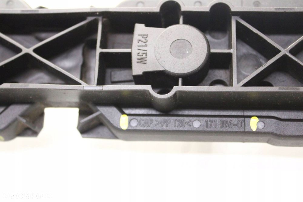 WKŁAD LAMPY GNIAZDO ŻARÓWEK TYŁ LEWY = PRAWY RENAULT MASTER III 17109800 - 5