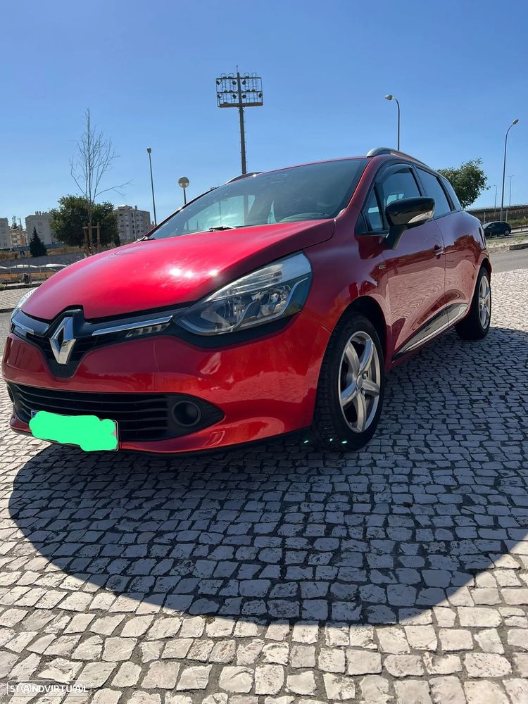 Renault Clio - 2