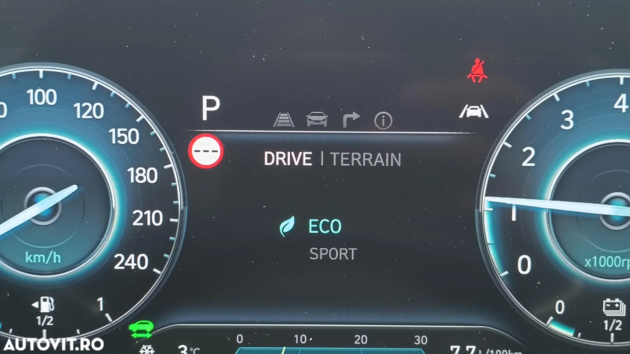 Hyundai Tucson PHEV 1.6 l 265 CP 4WD 6AT Luxury - 23