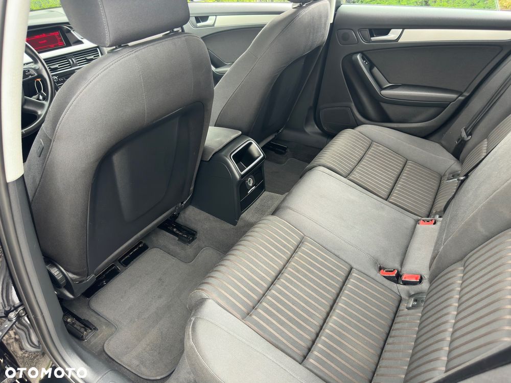 Audi A4 Avant 2.0 TDI DPF Ambition - 29