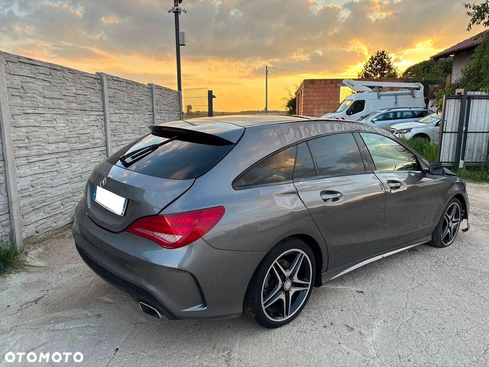 Mercedes-Benz CLA 200 d 7G-DCT AMG Line - 35
