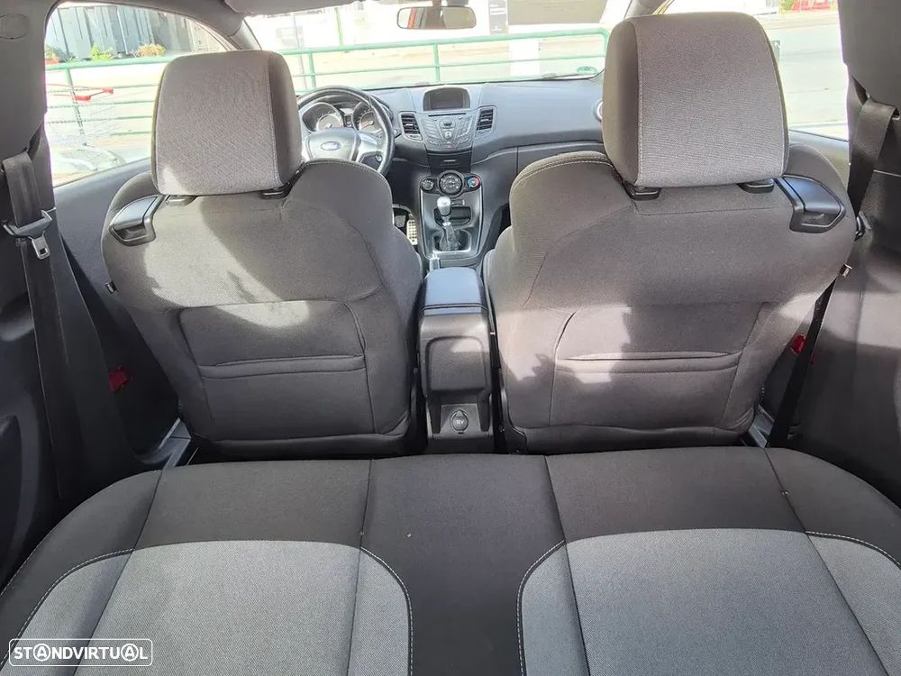 Ford Fiesta 1.6 EcoBoost ST - 6