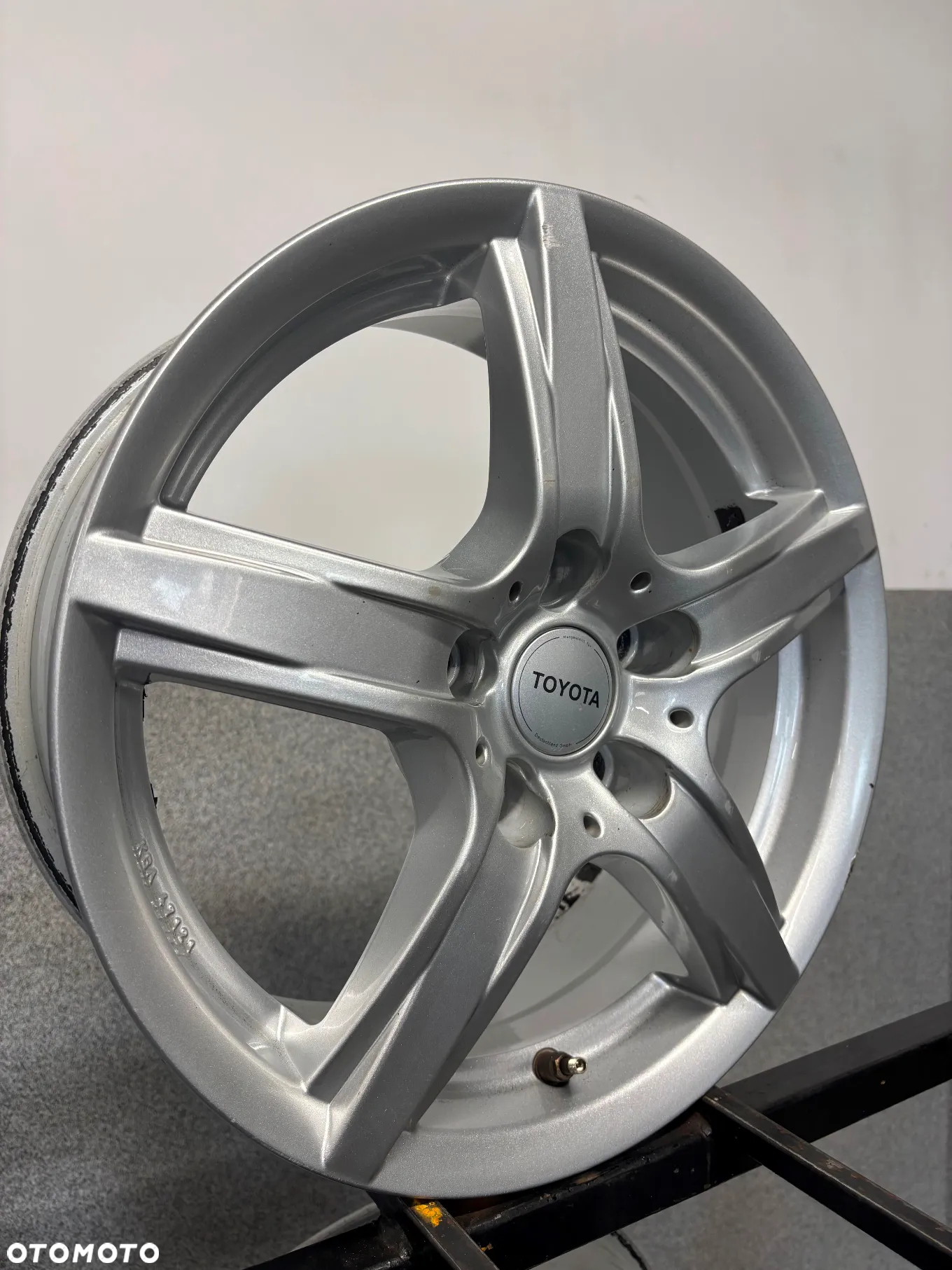 4 FELGI ALU. TOYOTA AURIS, AVENSIS,RAV4,COROLLA 16'' 6,5J ET39 RCD GERMANY, BROCK ALLOY WHEELS - 6