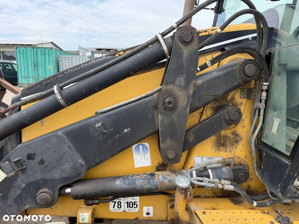 Caterpillar 432 D 4X4 - 27