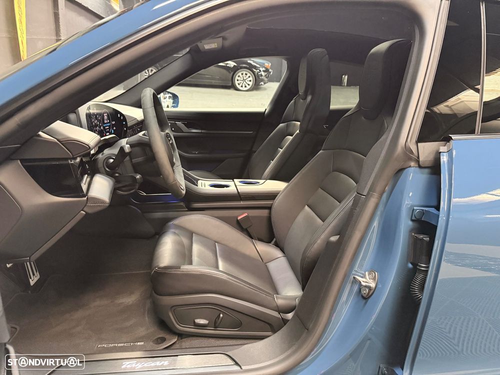 Porsche Taycan Bateria Performance Plus - 16