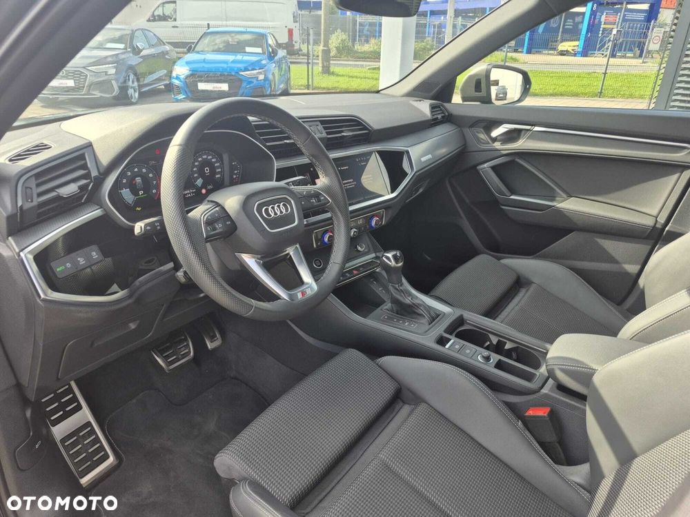 Audi Q3 35 TFSI Advanced S tronic - 12