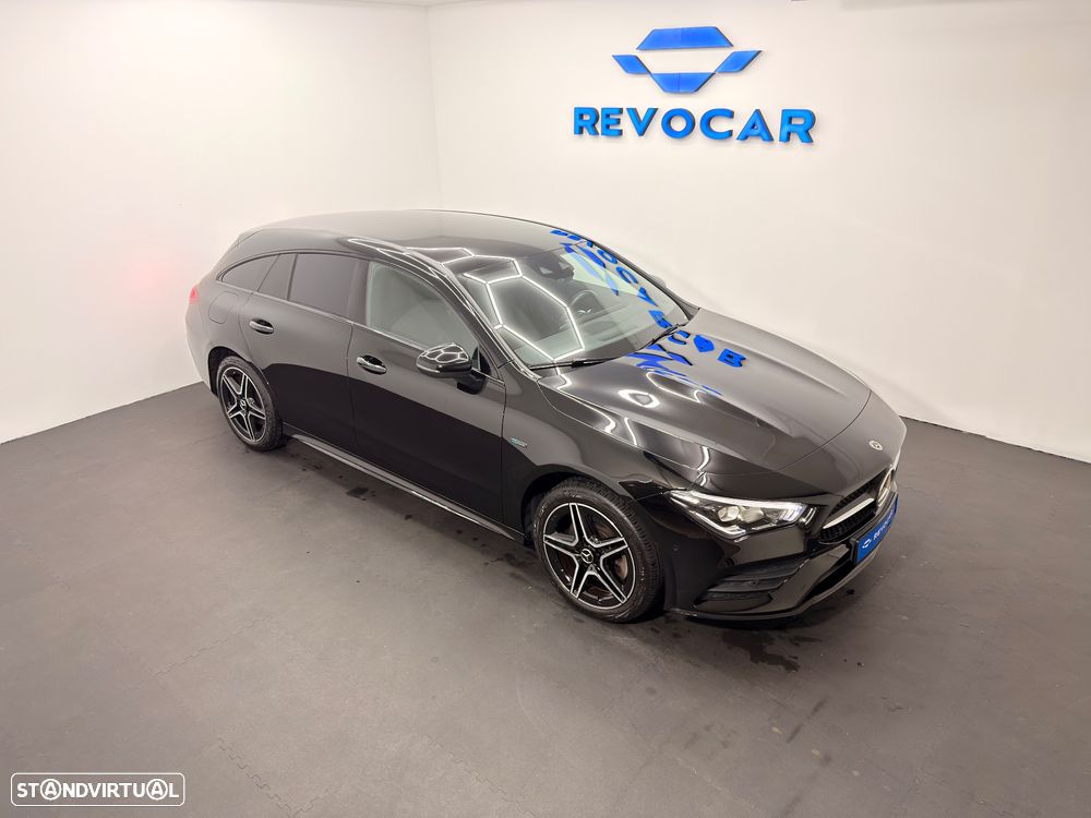 Mercedes-Benz CLA 250 e Shooting Brake AMG Line - 38