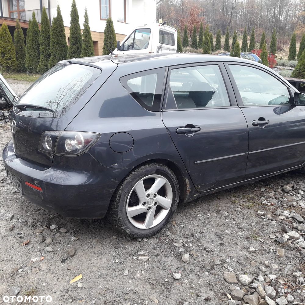 Mazda 3 BK 03-09 Drzwi Prawe przednie przód szyba w kolor 28b