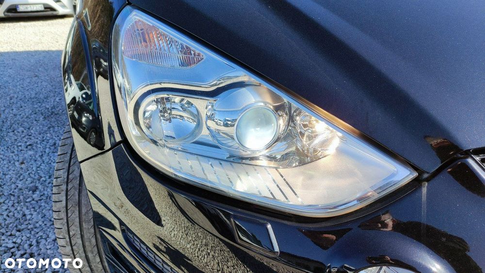 Ford S-Max - 20