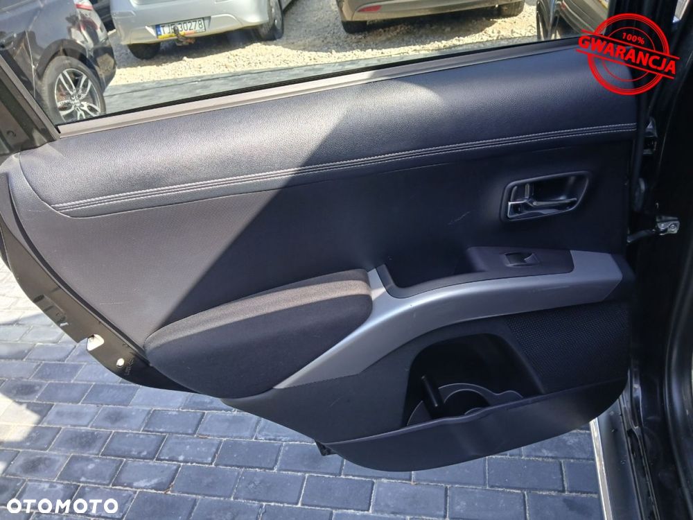 Mitsubishi Outlander - 39