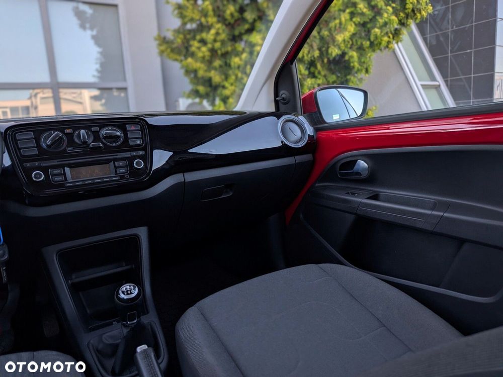 Volkswagen up! 1.0 move - 14