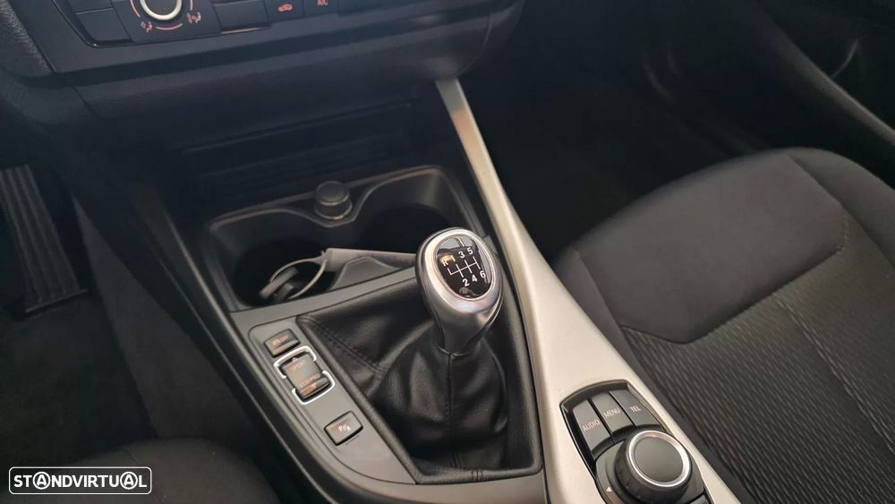 BMW 114 d Urban Line - 34