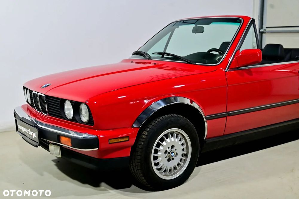BMW Seria 3 325i - 10