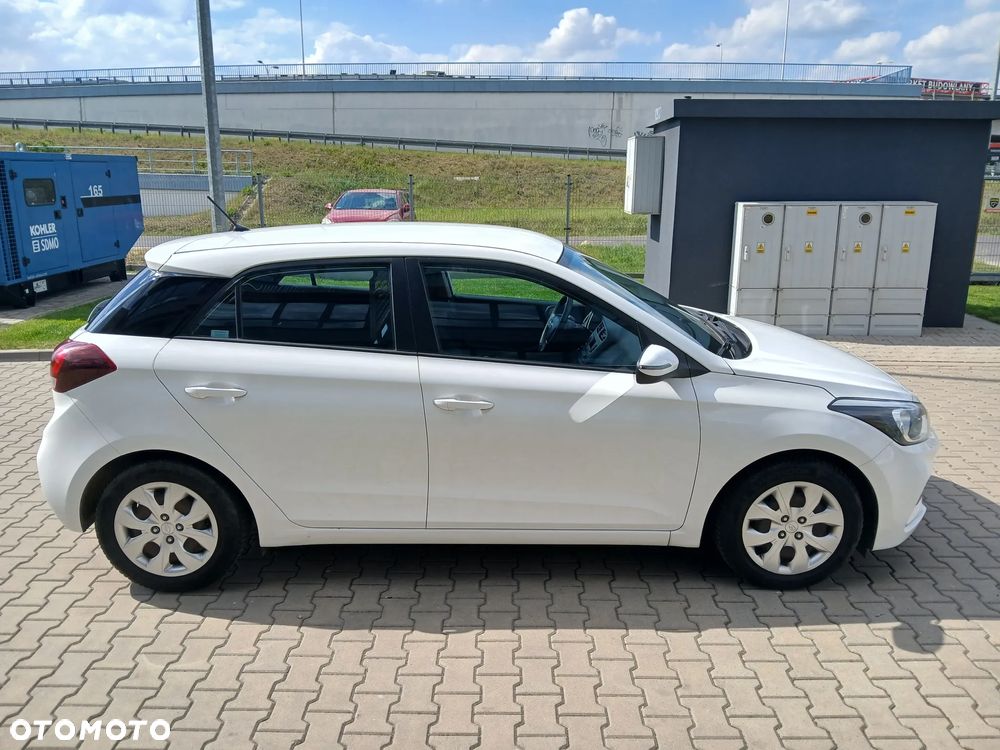 Hyundai i20 1.2 Classic Plus - 4