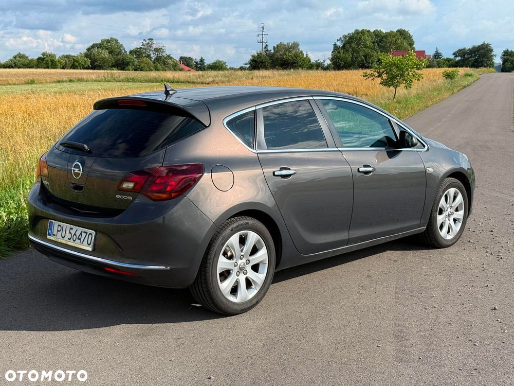 Opel Astra 1.7 CDTI DPF Cosmo - 24